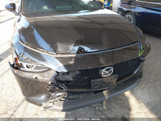 JM1BPAMM5P1619513 Mazda Mazda3 2.5 S Premium