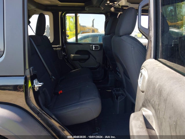 1C4HJXDG4NW179888 Jeep Wrangler Unlimited Sport Altitude 4x4