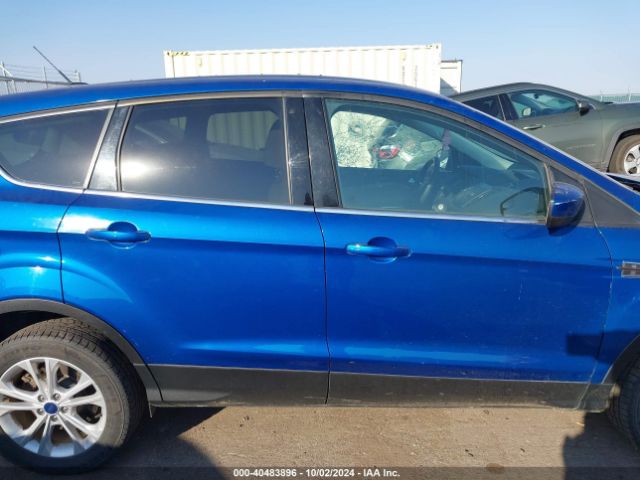 1FMCU9G91HUA14662 Ford ESCAPE SE