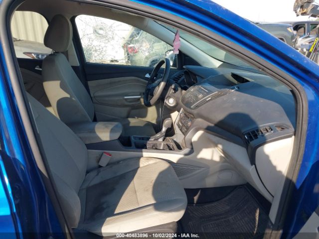 1FMCU9G91HUA14662 Ford ESCAPE SE