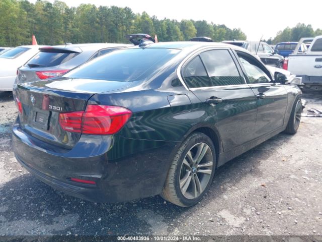 WBA8B9G56JNV00412 BMW 330I