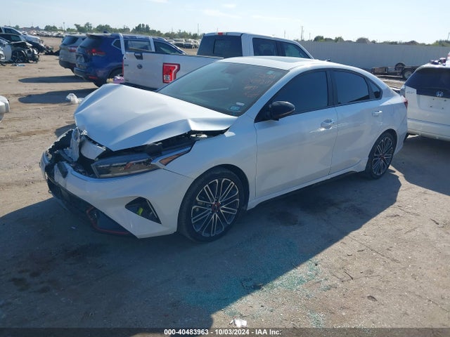 KIA FORTE GT 2024 3KPF44AC3RE707905 Image 2