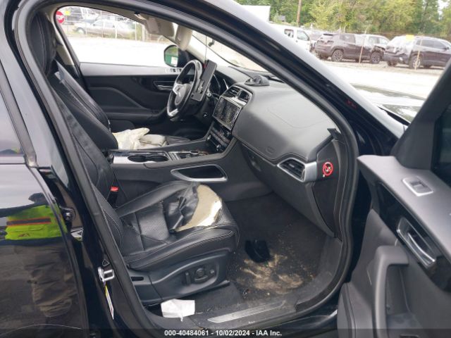 SADCL2BV8HA495194 Jaguar F-pace 35t R-sport