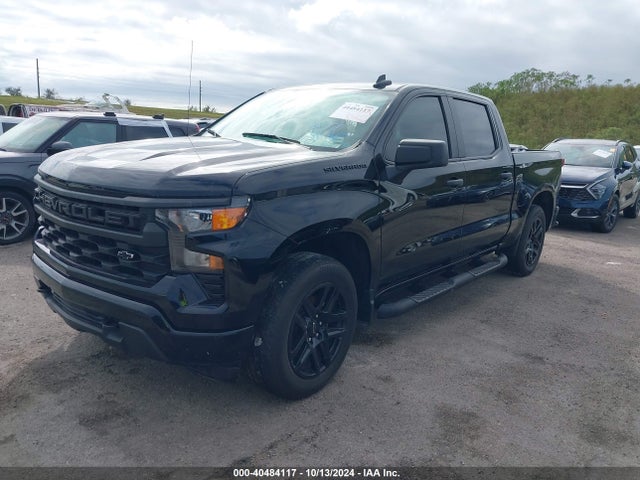 Chevrolet Silverado 1500 4wd  Short Bed Custom 2023 3GCPDBEK4PG122939 Image 2