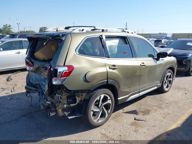 JF2SKARC0PH490670 Subaru Forester Touring