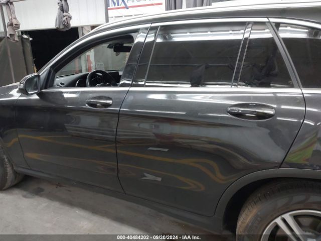 W1N0G8DB6MV264041 Mercedes-Benz Glc 300 Suv