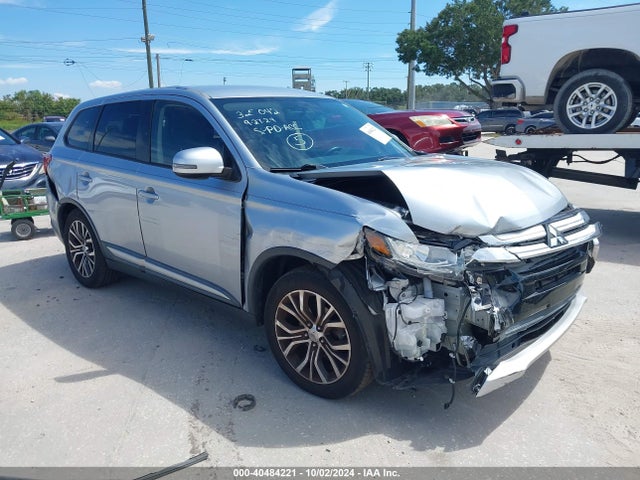 2017 MITSUBISHI OUTLANDER JA4AD3A31HZ046599 Photo 0