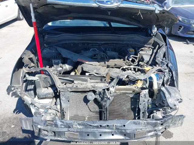JF2SJABC9JH519880 Subaru Forester 2.5i