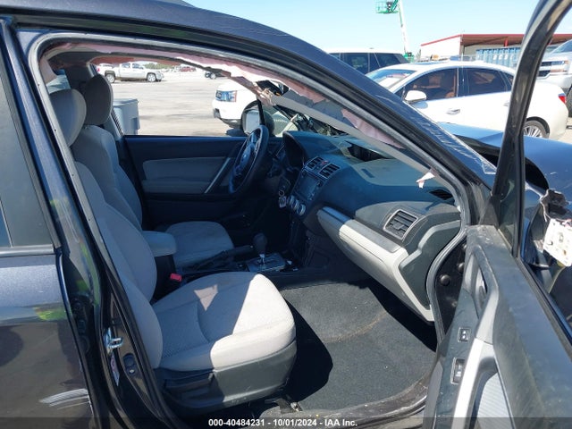 JF2SJABC9JH519880 Subaru Forester 2.5i