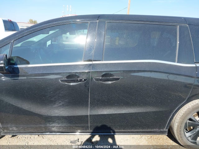 Honda Odyssey Sport 2023 5FNRL6H70PB057328 Image 15