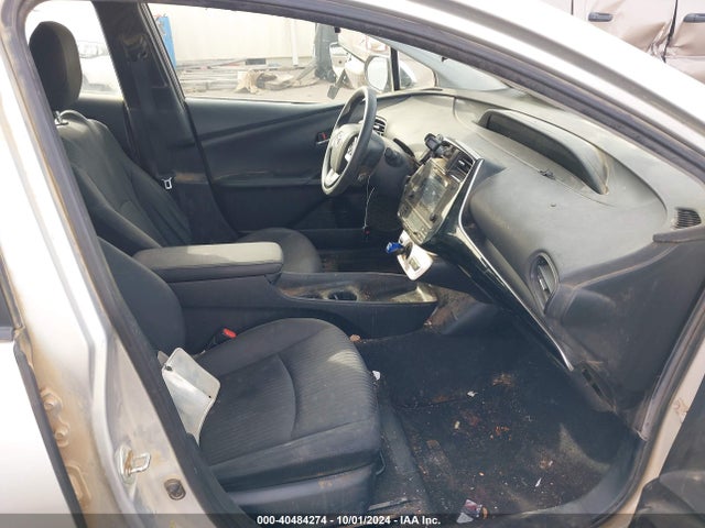 Toyota Prius Two Eco 2016 JTDKARFU7G3511525 Image 5