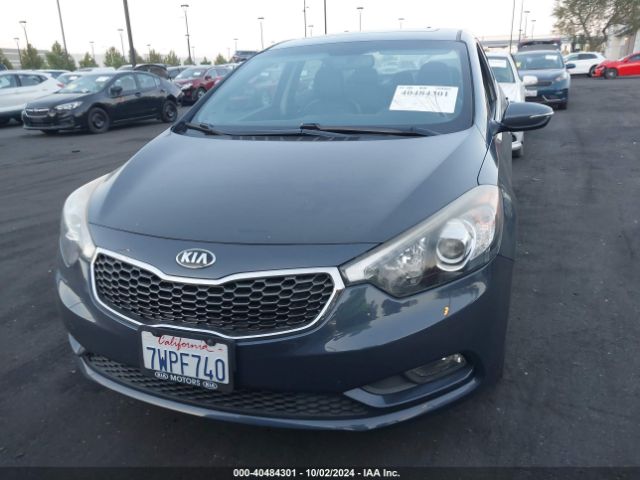 KNAFZ4A87G5613738 KIA FORTE EX