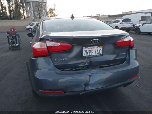 KNAFZ4A87G5613738 KIA FORTE EX
