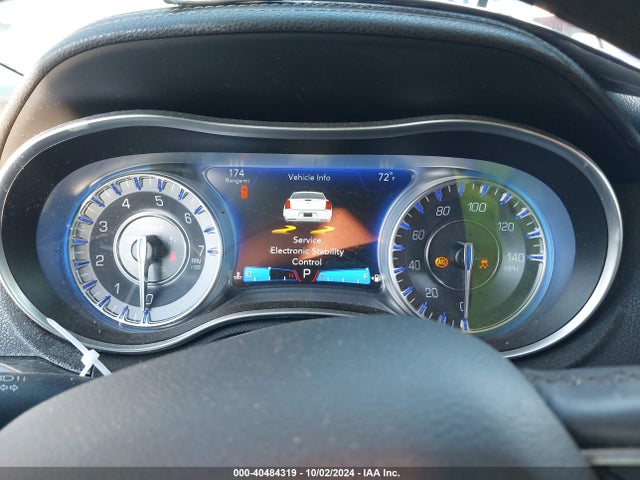 2C3CCAEG8GH359414 Chrysler 300C