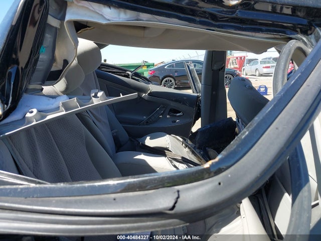 40484327 :رقم المزاد ، 4T4BF3EK8AR047016 vin ، 2010 Toyota Camry Le مزاد بيع