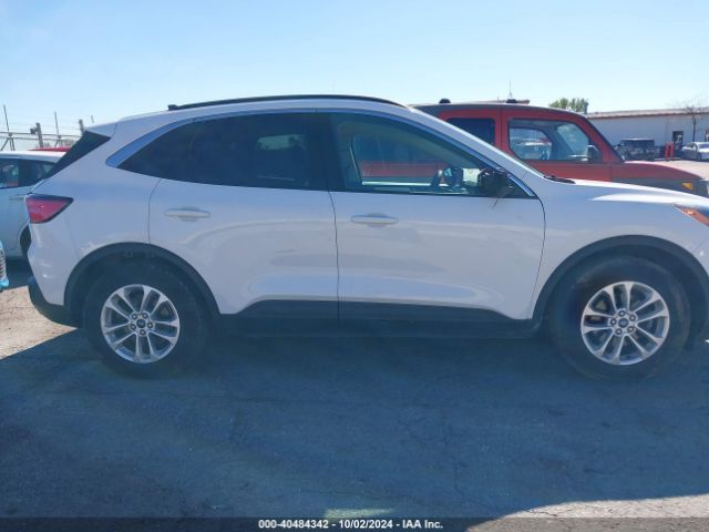 1FMCU0G68LUC68041 Ford ESCAPE SE