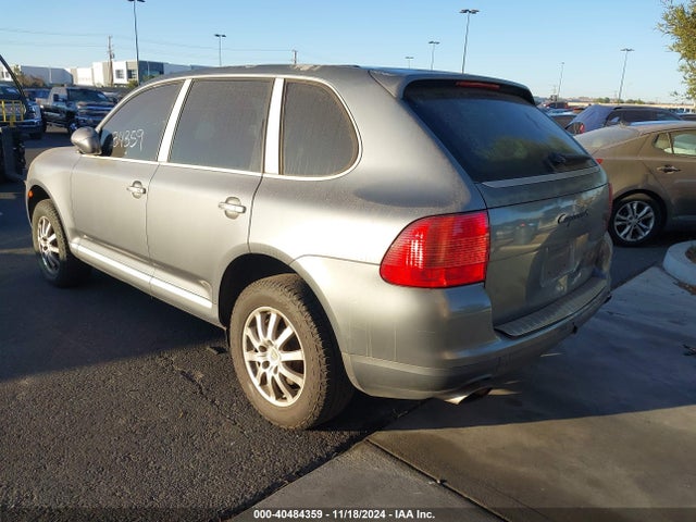 2006 PORSCHE CAYENNE WP1AA29P06LA23944 Photo 2
