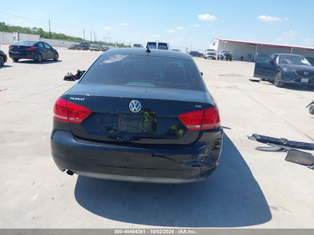 1VWAT7A35FC036610 Volkswagen Passat 1.8t Wolfsburg Edition