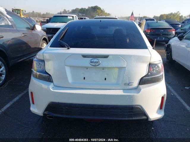 JTKJF5C71GJ018979 Scion TC