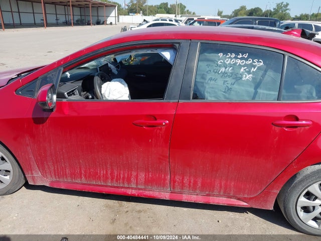 Toyota COROLLA LE 2021 5YFEPMAE1MP233383 Image 15