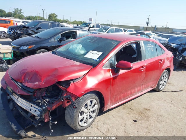Toyota COROLLA LE 2021 5YFEPMAE1MP233383 Image 2