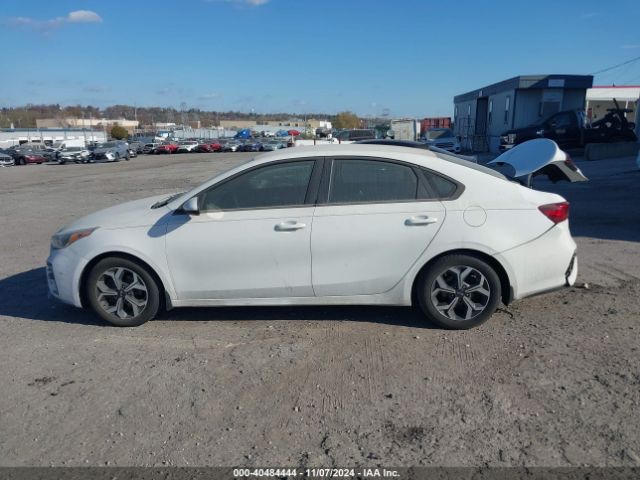 3KPF24AD8KE126274 KIA Forte Lxs