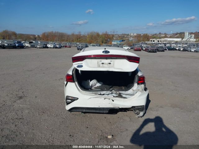 3KPF24AD8KE126274 KIA Forte Lxs
