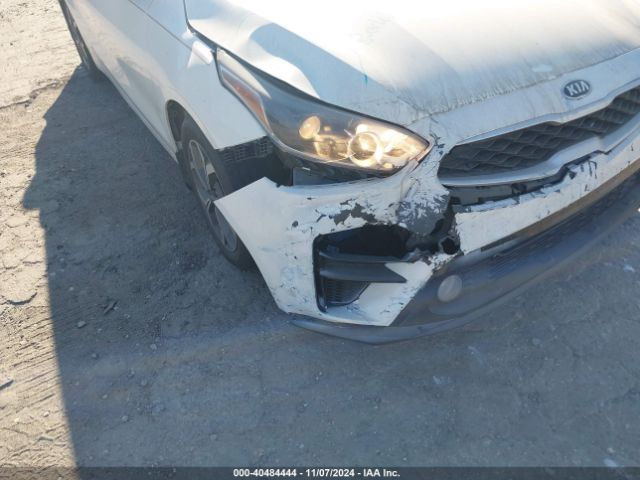 3KPF24AD8KE126274 KIA Forte Lxs
