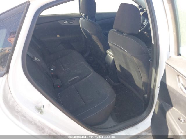 3KPF24AD8KE126274 KIA Forte Lxs