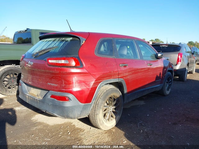 1C4PJMAB2FW619384 Jeep Cherokee Sport