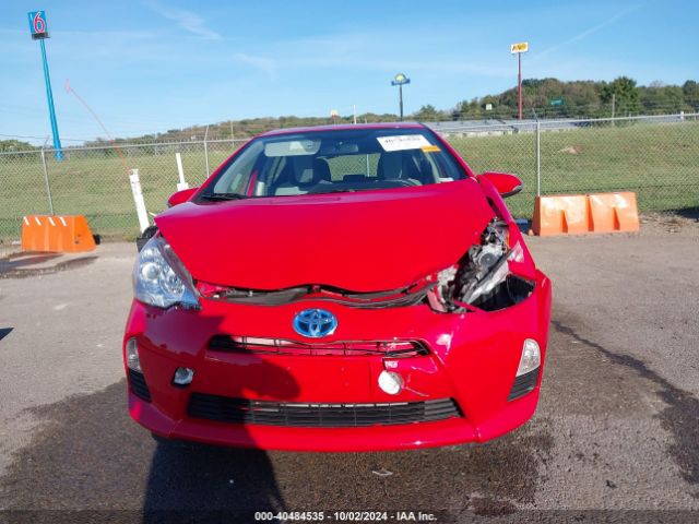 JTDKDTB34E1085786 Toyota Prius C One