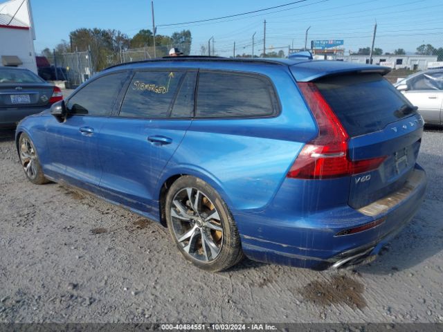 YV1102EM3M2428600 Volvo V60 T5 R-design