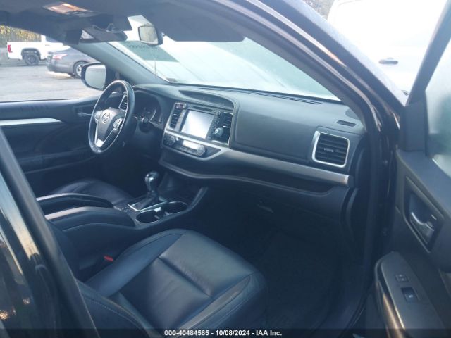 5TDJKRFH9FS135452 Toyota Highlander Xle V6