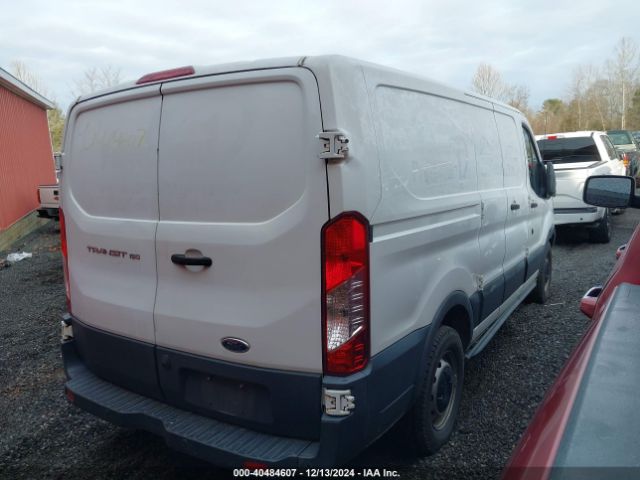 1FTYE1ZM4HKA15682 Ford Transit-150