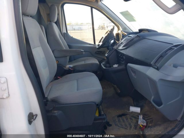 1FTYE1ZM4HKA15682 Ford Transit-150