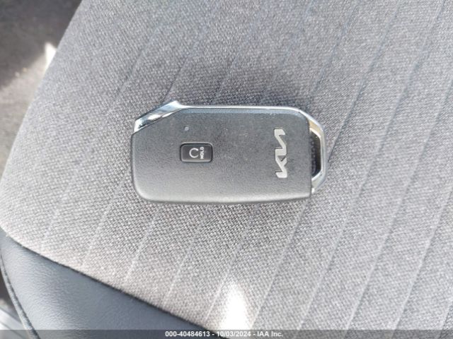 KNDEUCA26N7240115 KIA Seltos Nightfall Edition