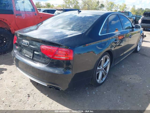 2013 AUDI S8 WAUD2AFD0DN011016 Photo 3