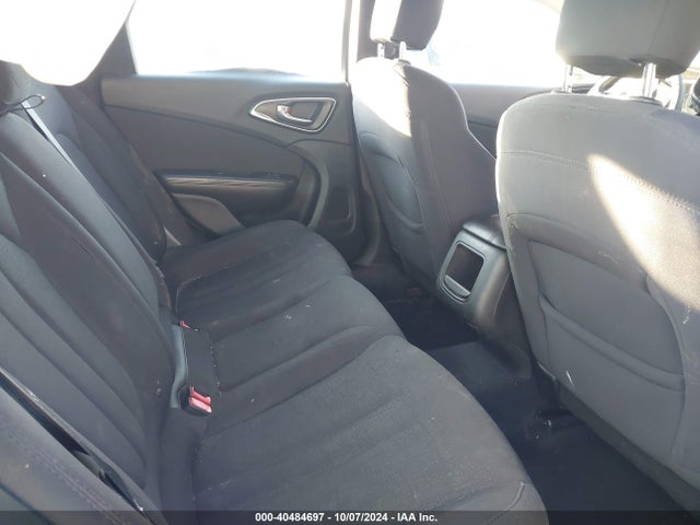 Chrysler 200 Limited 2015 1C3CCCABXFN615256 Image 8