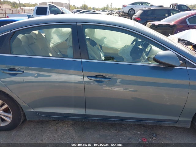Hyundai Sonata 2017 5NPE24AF6HH585983 Image 13