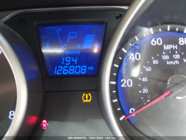 KM8JU3AGXEU931235 Hyundai TUCSON SE