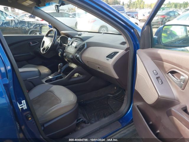 KM8JU3AGXEU931235 Hyundai TUCSON SE