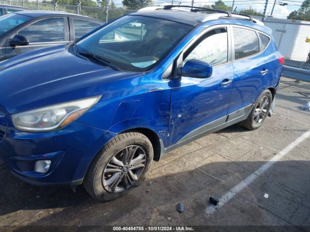 KM8JU3AGXEU931235 Hyundai TUCSON SE