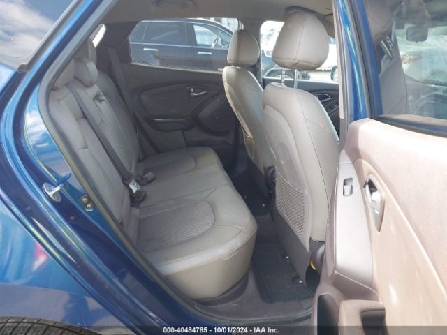 KM8JU3AGXEU931235 Hyundai TUCSON SE