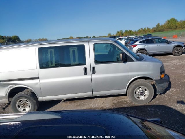 1GTW7AFF8H1338551 GMC Savana 2500 Work Van