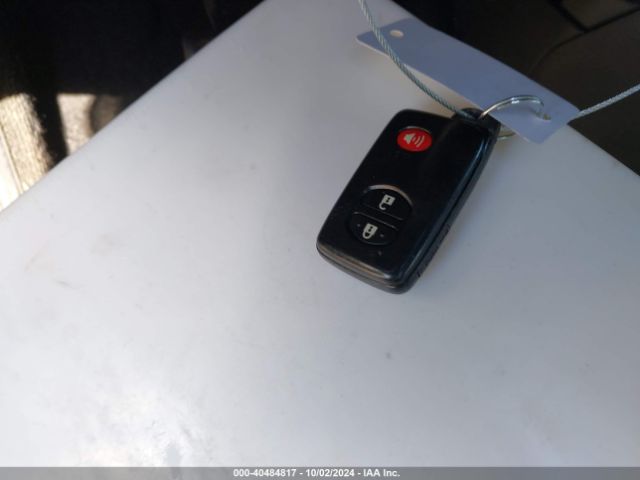 JTDZN3EUXFJ022757 Toyota Prius V Three