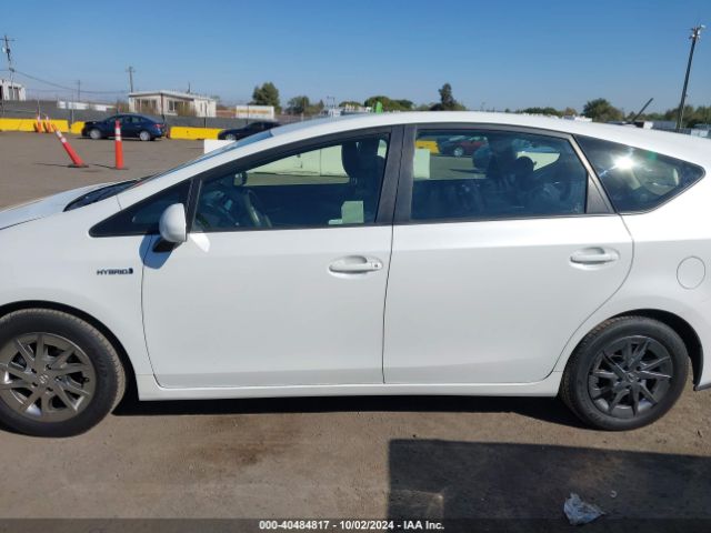 JTDZN3EUXFJ022757 Toyota Prius V Three
