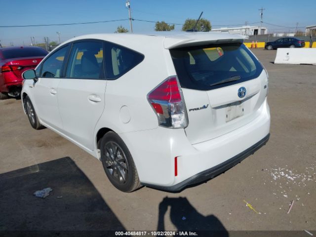 JTDZN3EUXFJ022757 Toyota Prius V Three