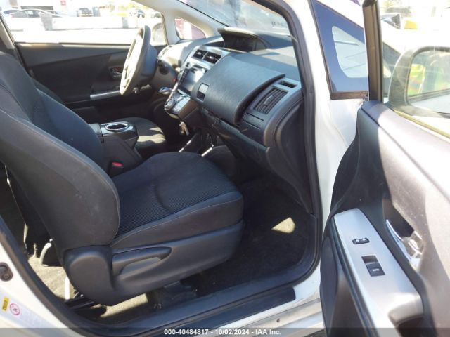 JTDZN3EUXFJ022757 Toyota Prius V Three