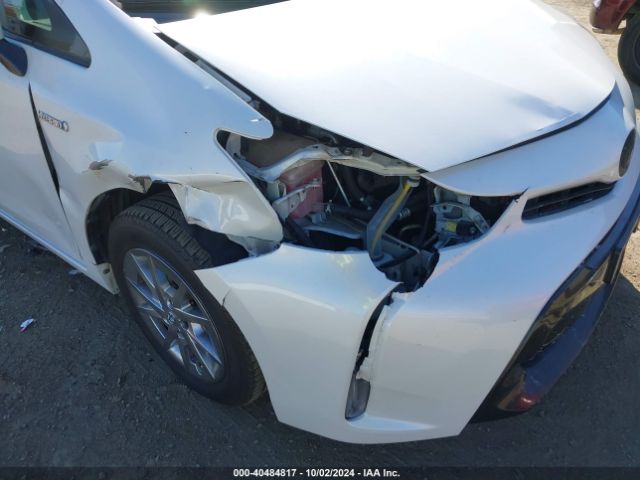 JTDZN3EUXFJ022757 Toyota Prius V Three