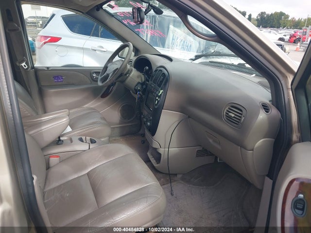 Продаж на аукціоні авто 2003 Chrysler Town & Country Limited, vin: 2C8GP64L03R122710, номер лоту: 40484828